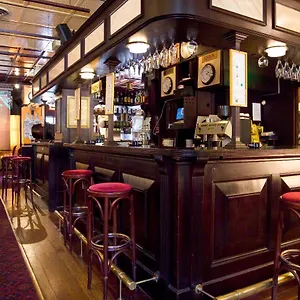 Astoria Hotel