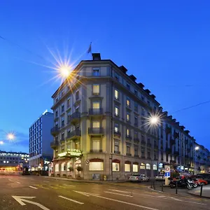 Otel International & Terminus